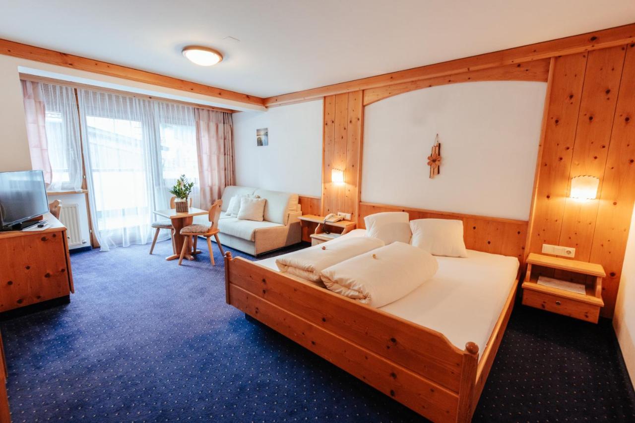 Hotel St-Leonhard Sankt Leonhard im Pitztal Eksteriør billede