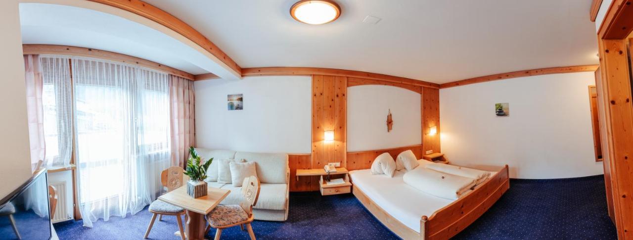 Hotel St-Leonhard Sankt Leonhard im Pitztal Eksteriør billede