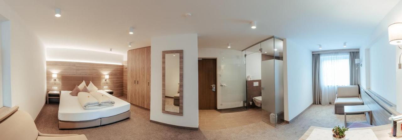 Hotel St-Leonhard Sankt Leonhard im Pitztal Eksteriør billede