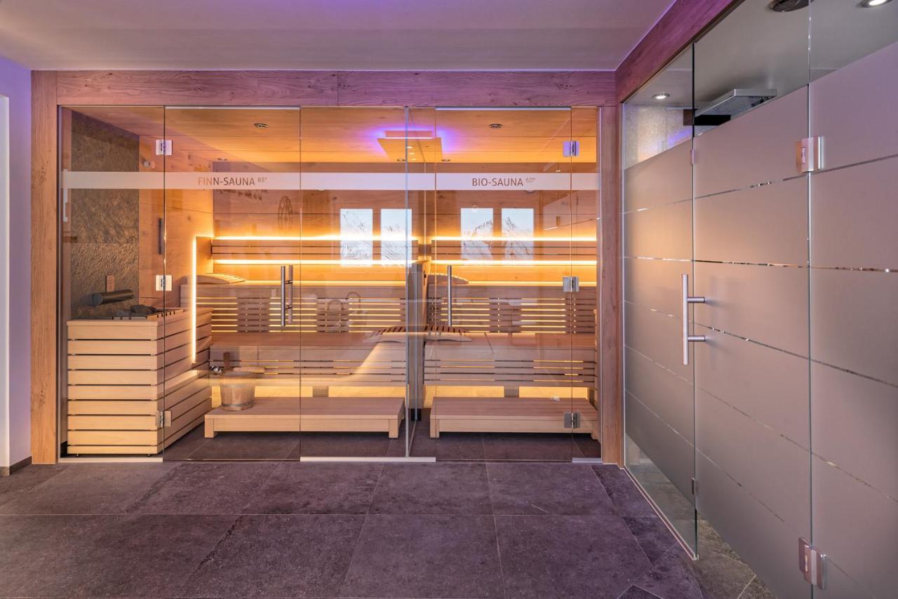 Hotel St-Leonhard Sankt Leonhard im Pitztal Eksteriør billede