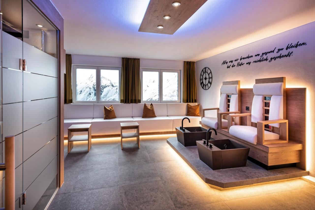 Hotel St-Leonhard Sankt Leonhard im Pitztal Eksteriør billede